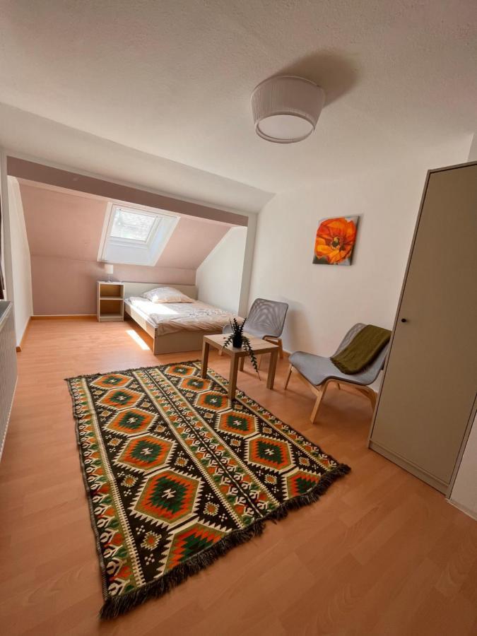 Ein Schoenes Zimmer In Kiel Exterior photo